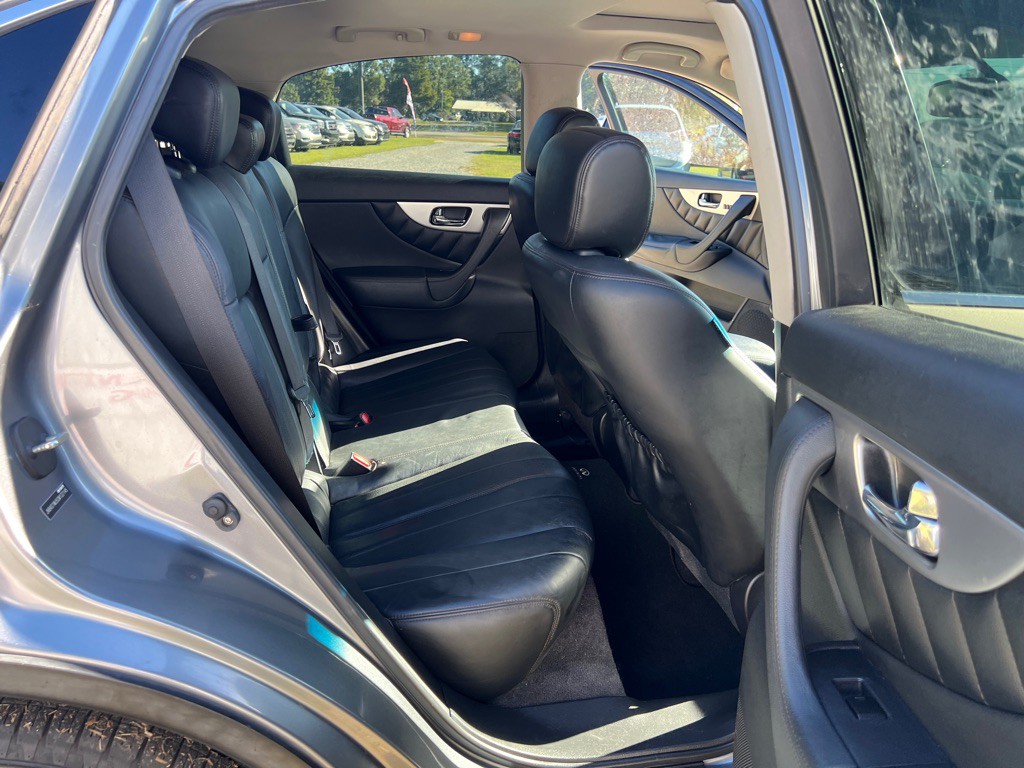 2012 INFINITI FX35 Image 31