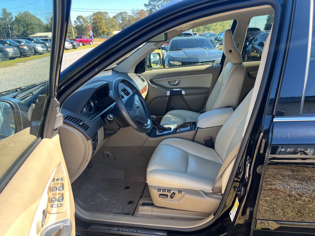 2014 Volvo XC90 Image 10