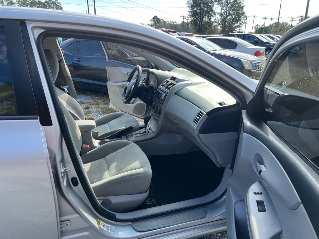 2012 Toyota Corolla Image 14