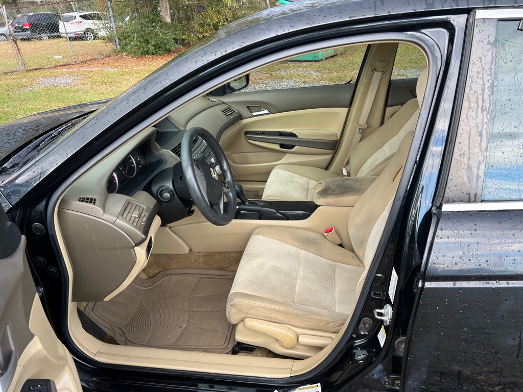 2009 Honda Accord Image 10