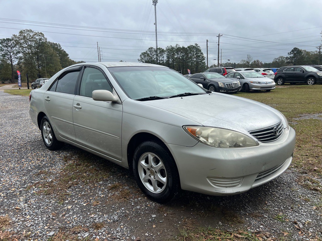 2005 Toyota Camry Image 3