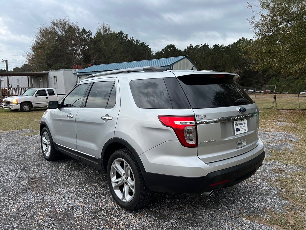 2015 Ford Explorer Image 6