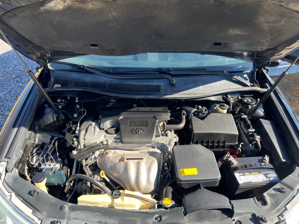 2012 Toyota Camry Image 7