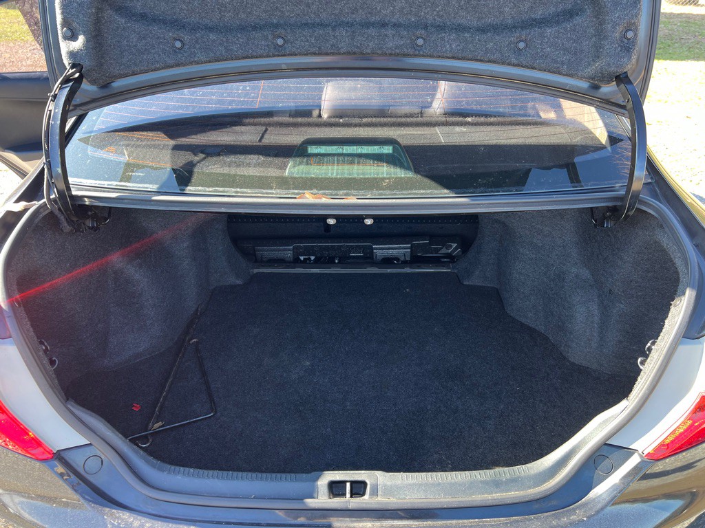 2012 Toyota Camry Image 12