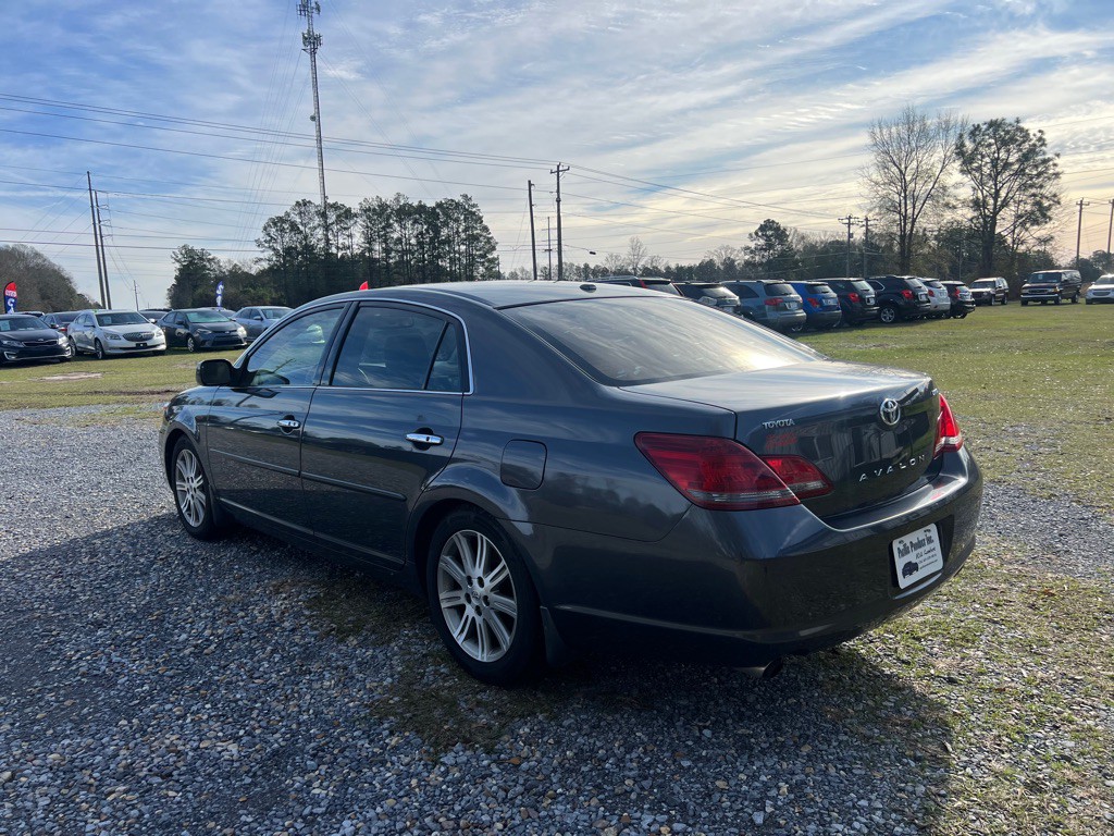 2010 Toyota Avalon Image 6