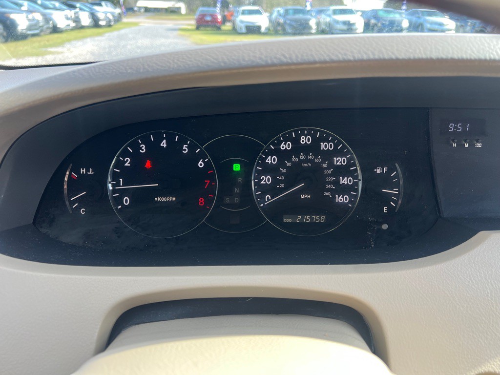 2010 Toyota Avalon Image 8