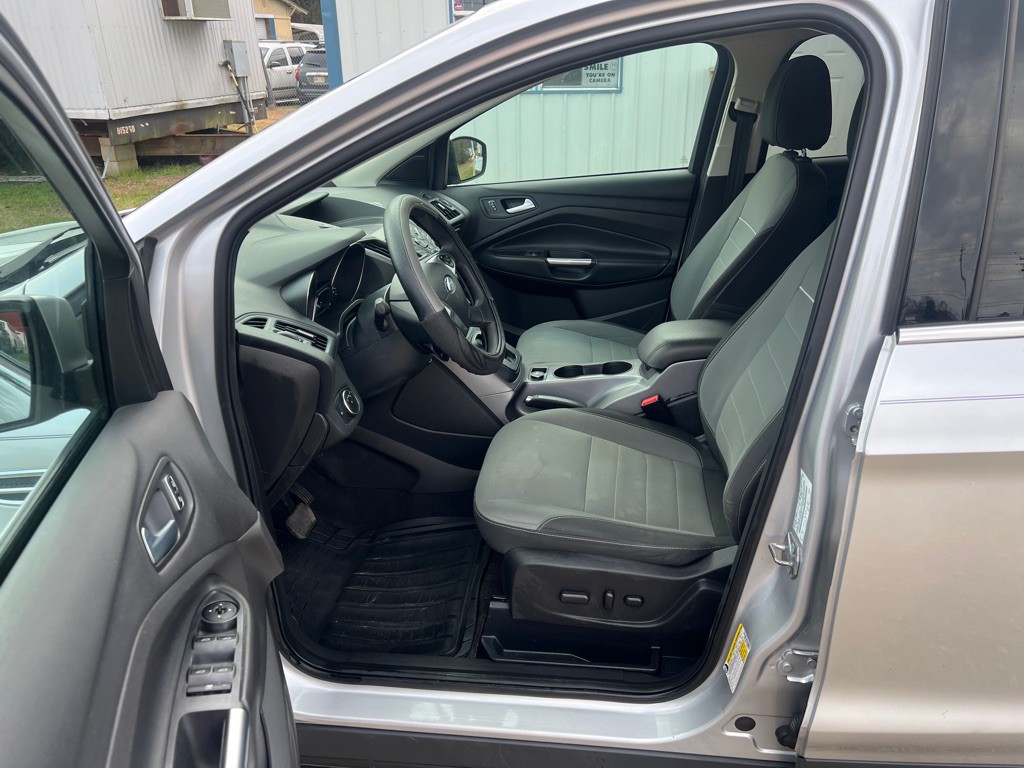 2015 Ford Escape Image 10