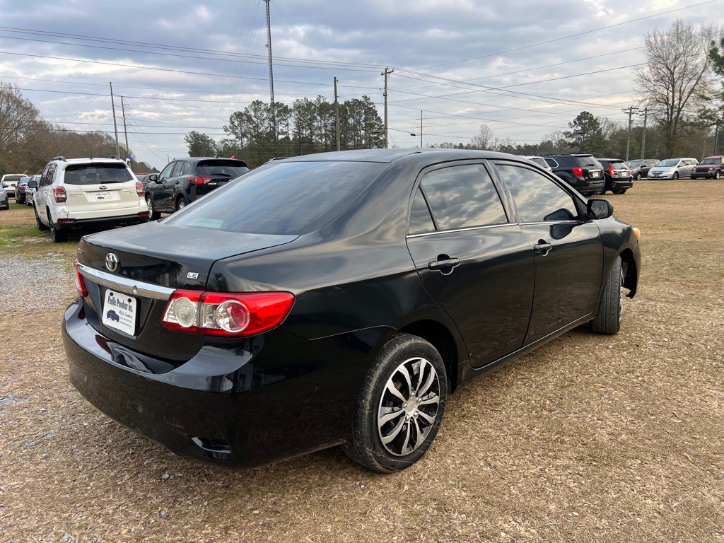 2013 Toyota Corolla Image 4