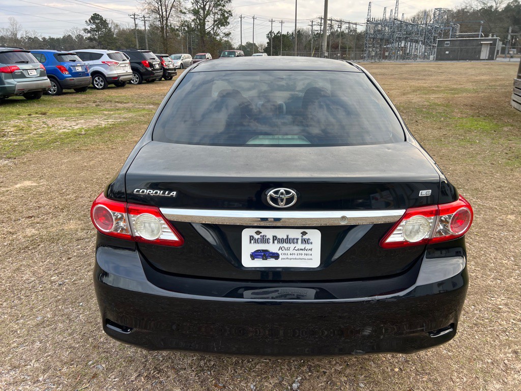 2013 Toyota Corolla Image 5