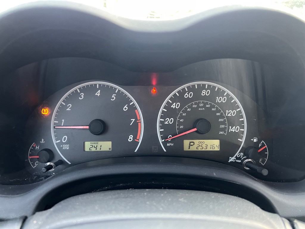 2013 Toyota Corolla Image 8