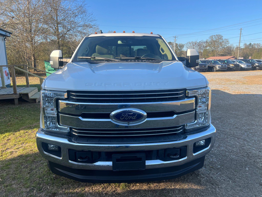 2019 Ford F-250 Image 2