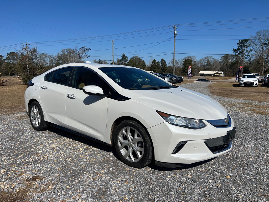 2017 Chevrolet Volt Image 3