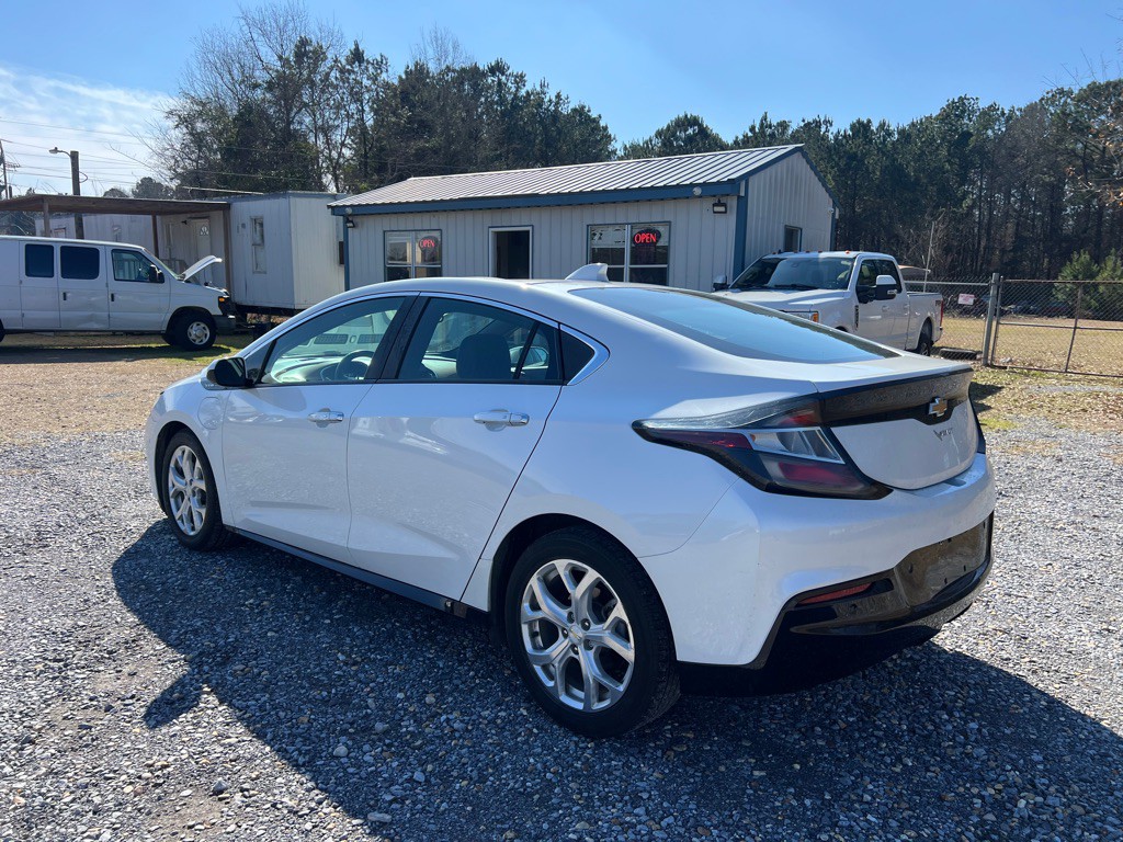 2017 Chevrolet Volt Image 6