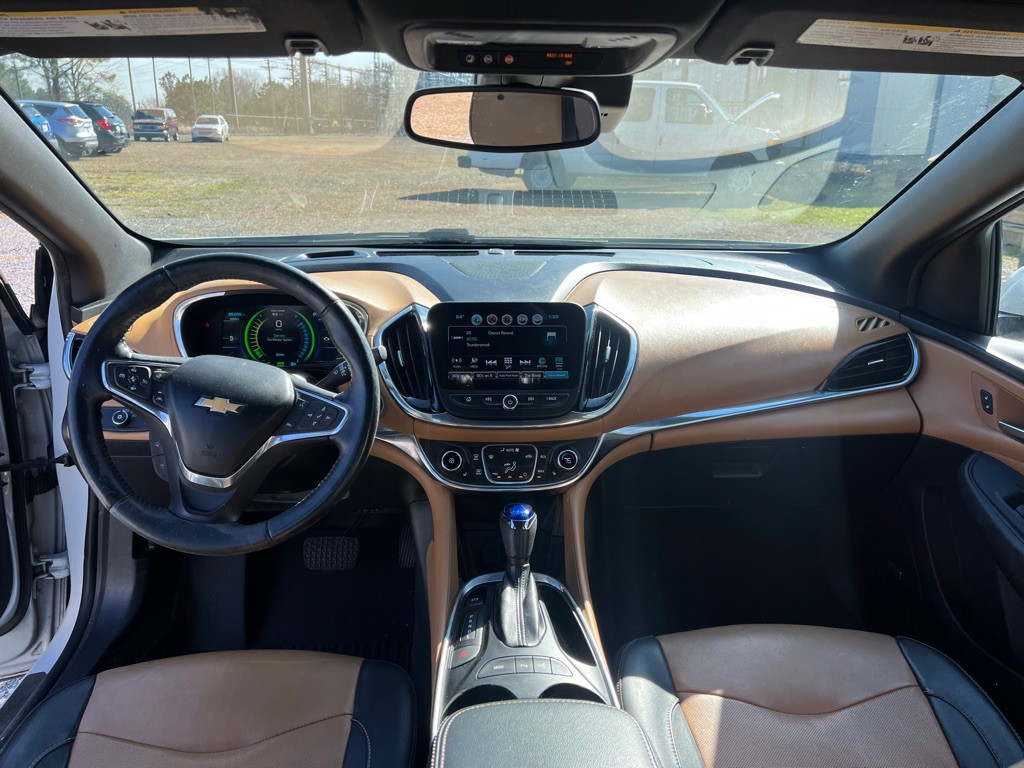 2017 Chevrolet Volt Image 10