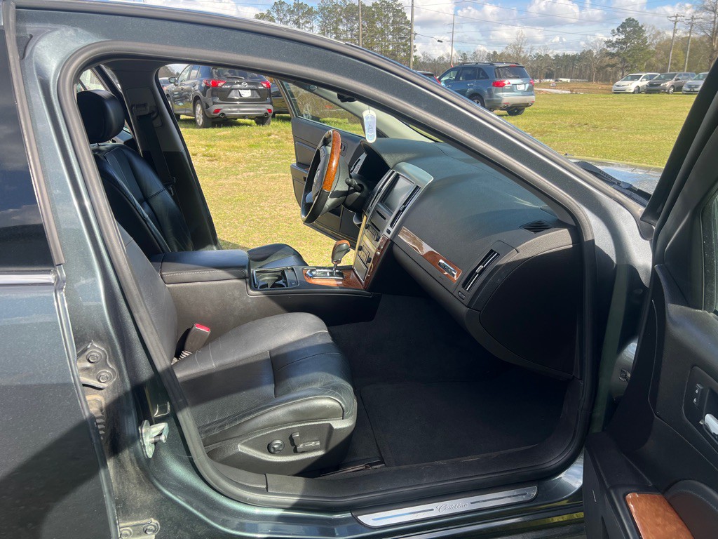 2008 Cadillac STS Image 14