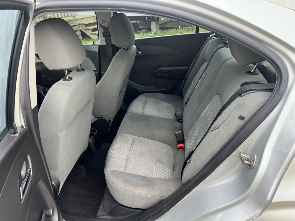 2014 Chevrolet Sonic Image 11