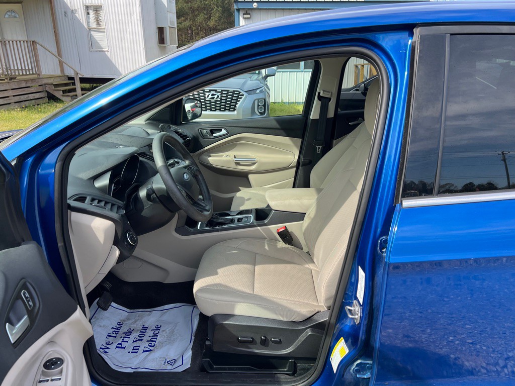 2019 Ford Escape Image 11