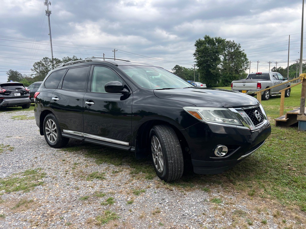 2014 Nissan Pathfinder Image 3