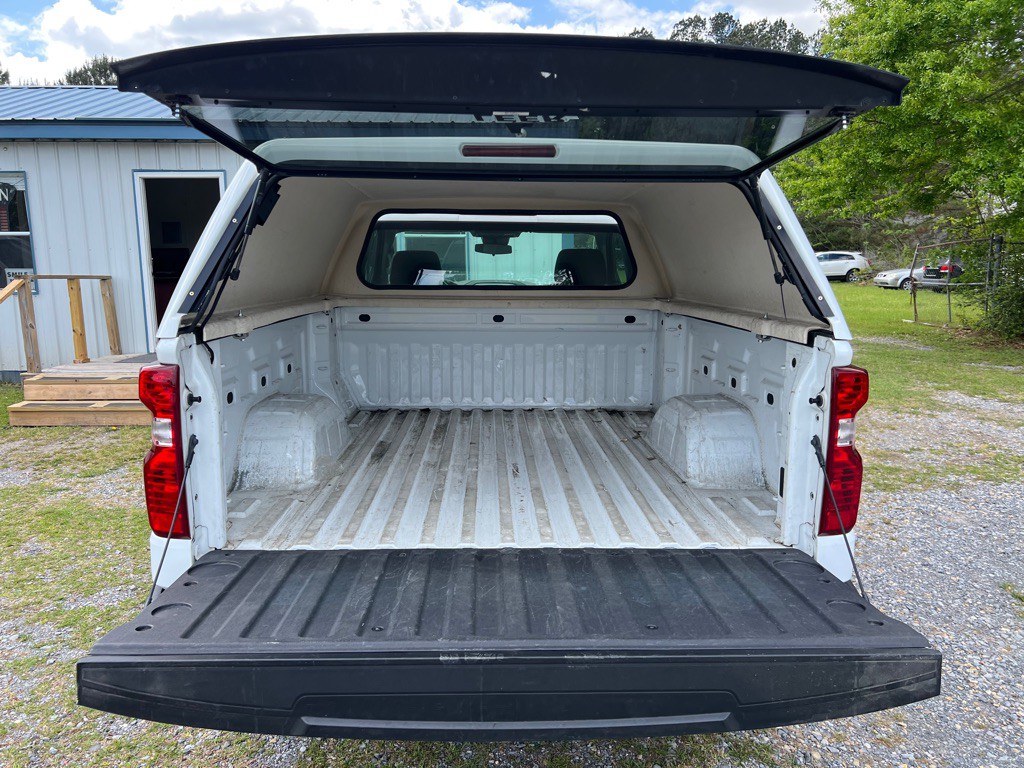 2023 Chevrolet Silverado 1500 Image 6