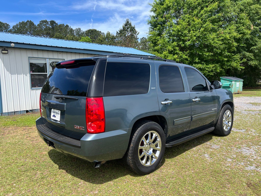 2010 GMC Yukon Image 6
