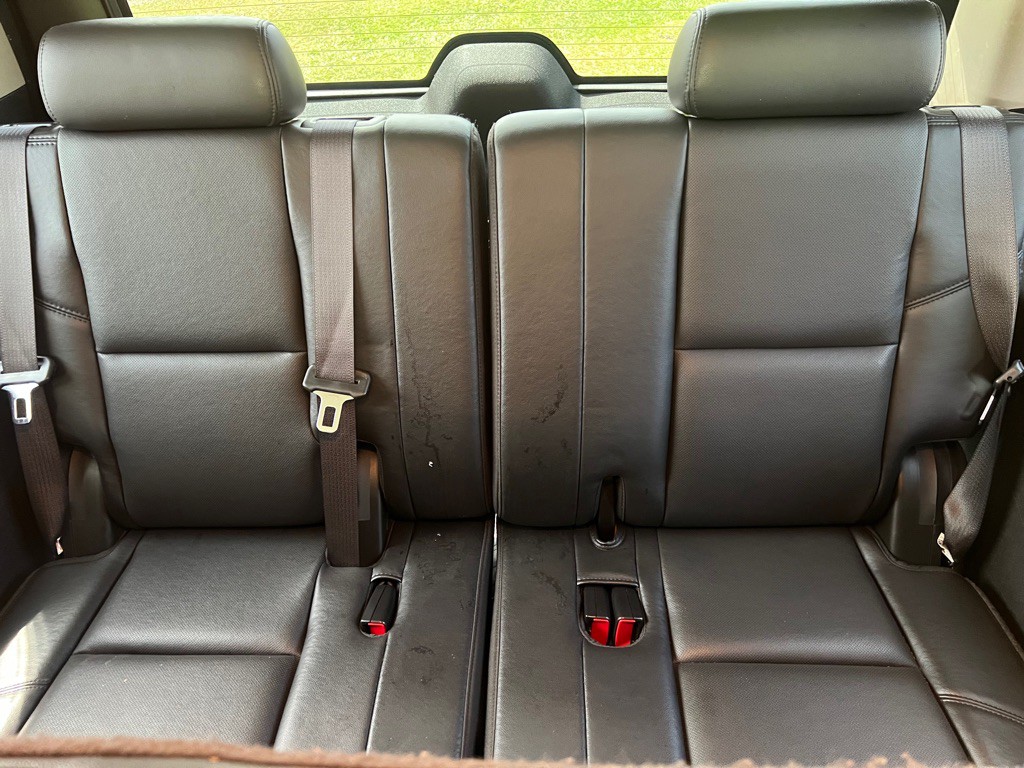 2010 GMC Yukon Image 12