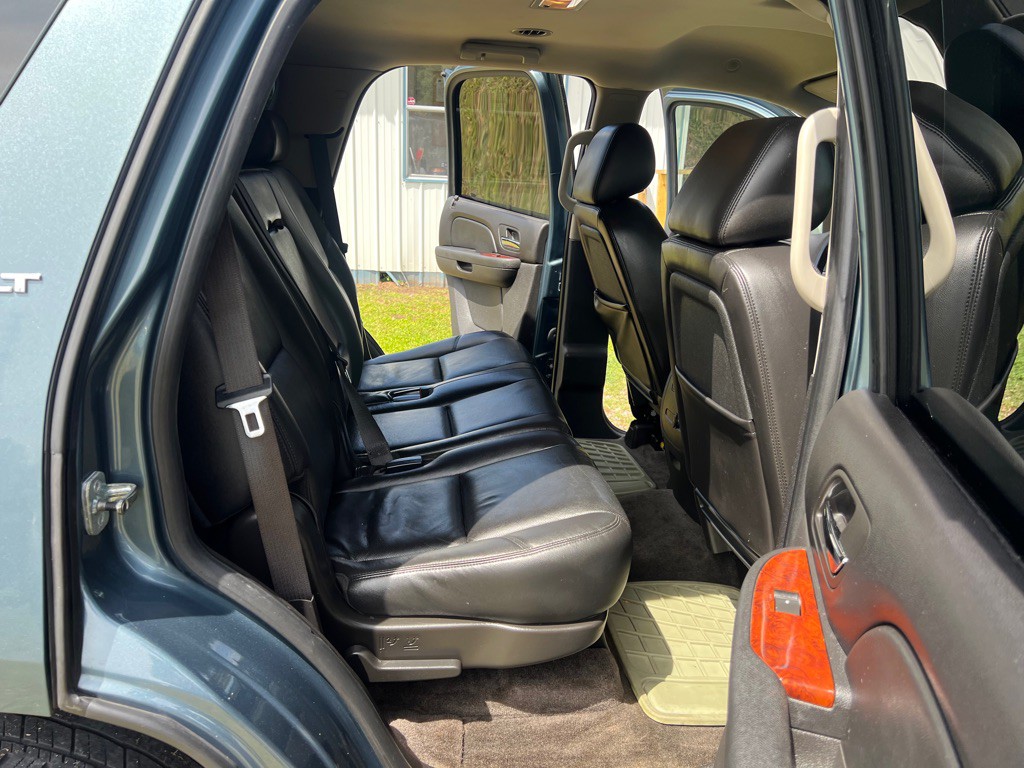 2010 GMC Yukon Image 14