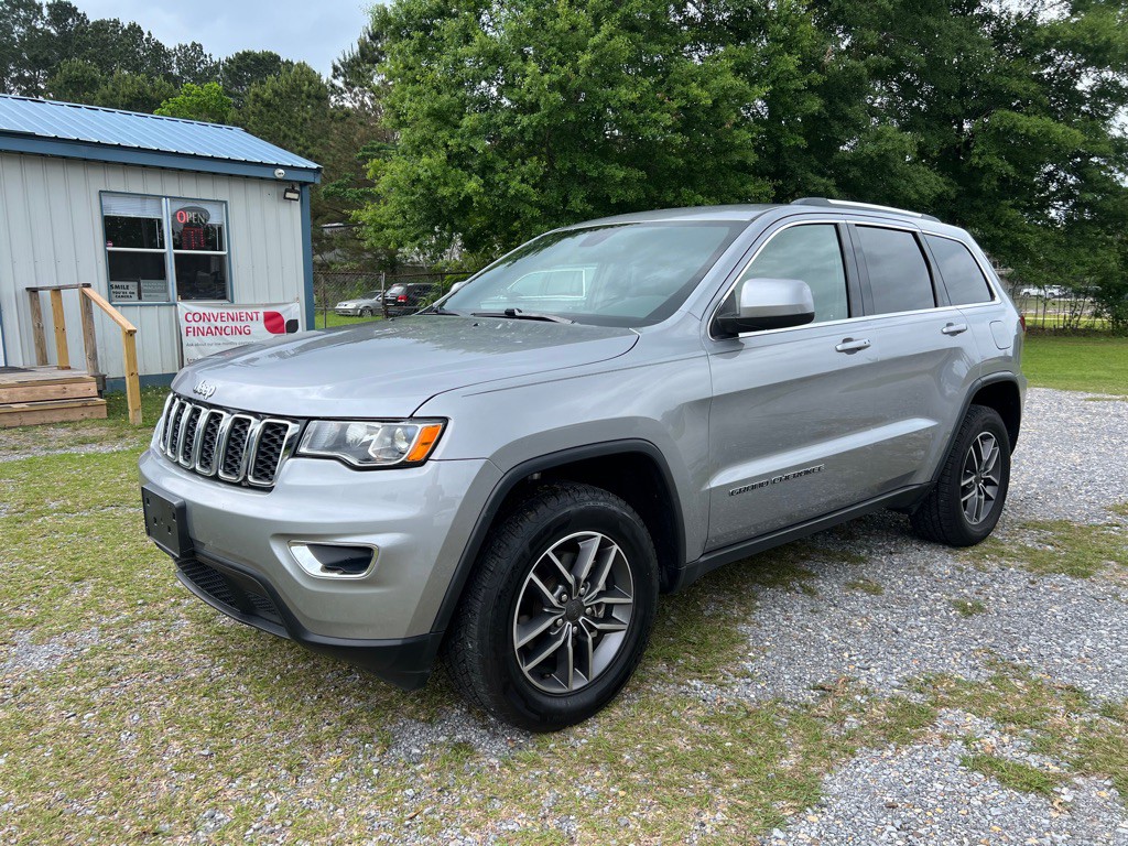 2020 Jeep Grand Cherokee Image 1