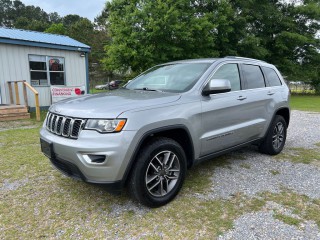 Image for 2020 Jeep Grand Cherokee Laredo ID: 7360367