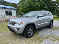 Image for 2020 Jeep Grand Cherokee Laredo ID: 7360367