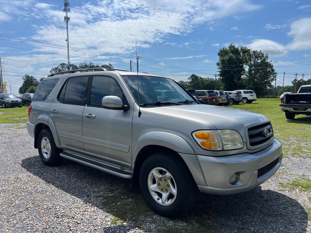 2004 Toyota Sequoia Image 3