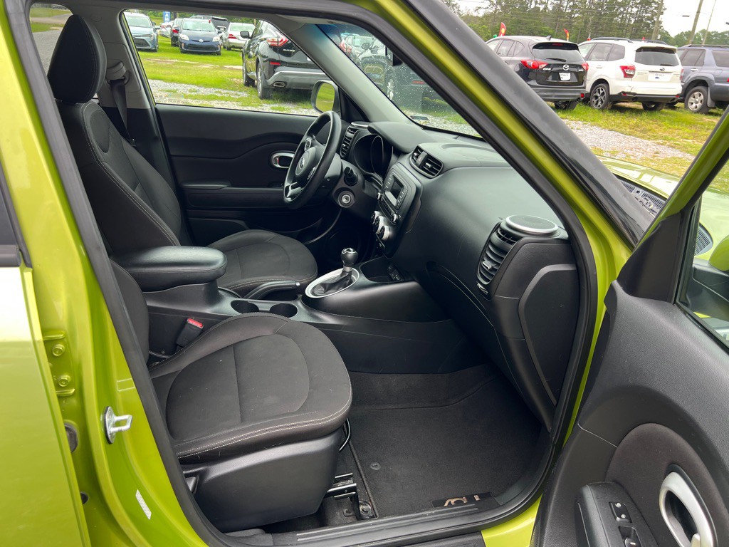 2016 Kia Soul Image 14