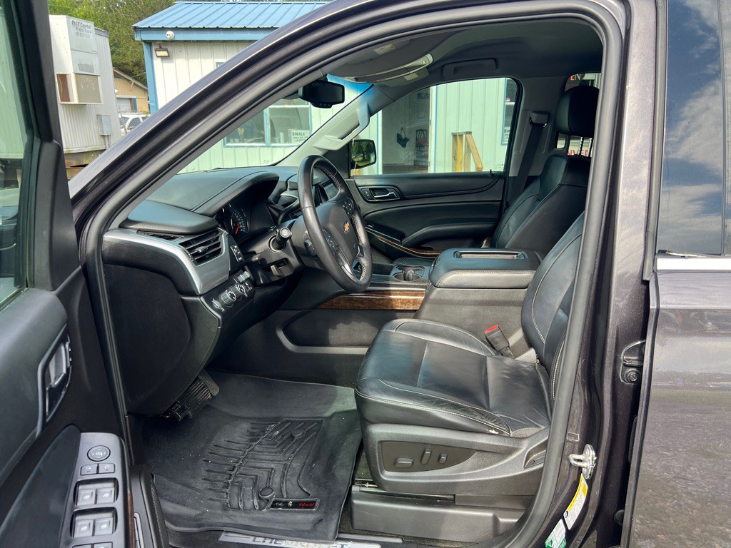 2016 Chevrolet Tahoe Image 11