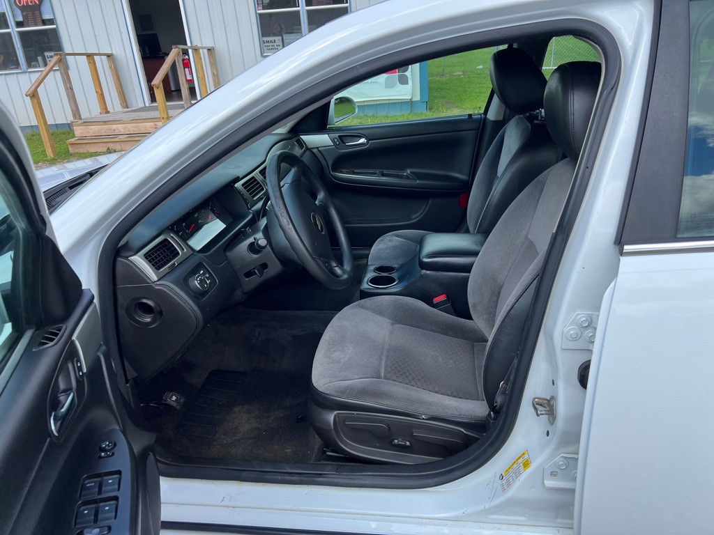 2016 Chevrolet Impala Image 10