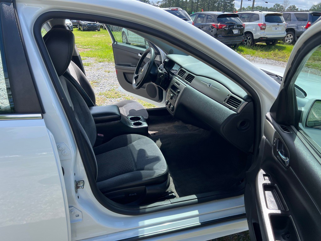 2016 Chevrolet Impala Image 14