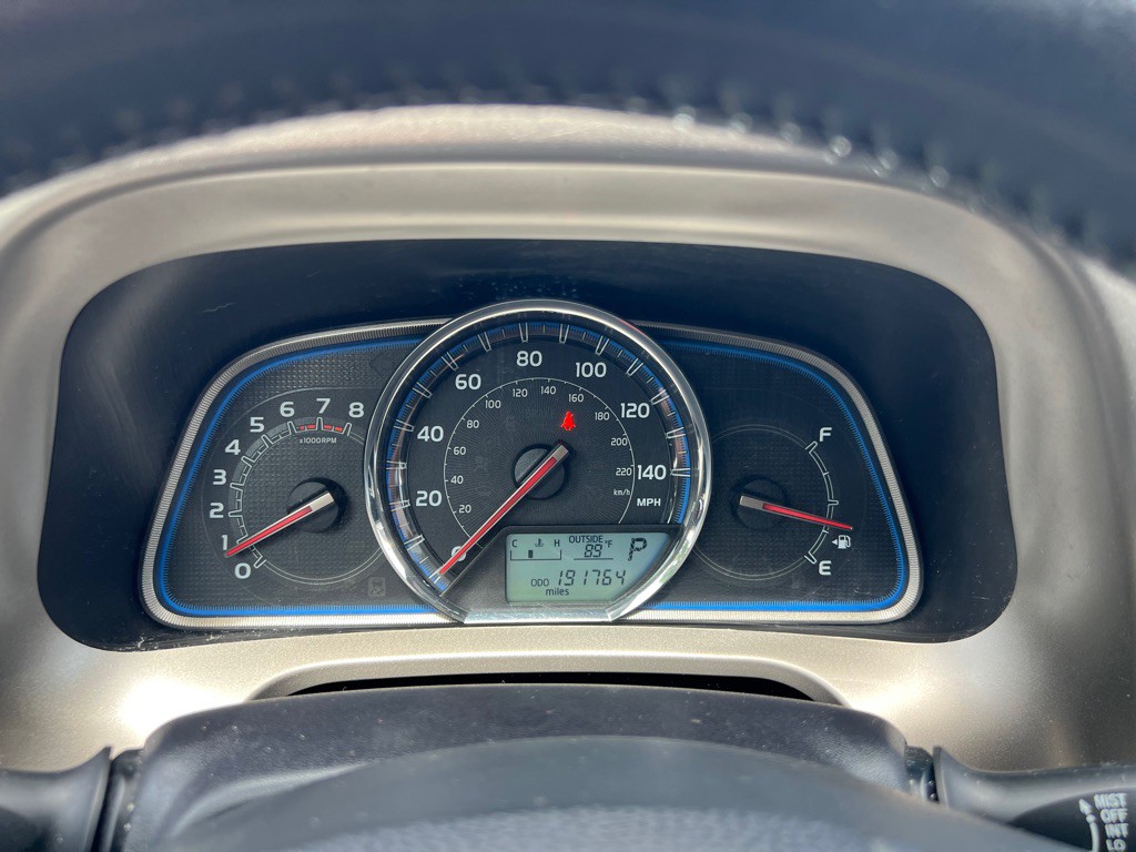 2015 Toyota Rav4 Image 8