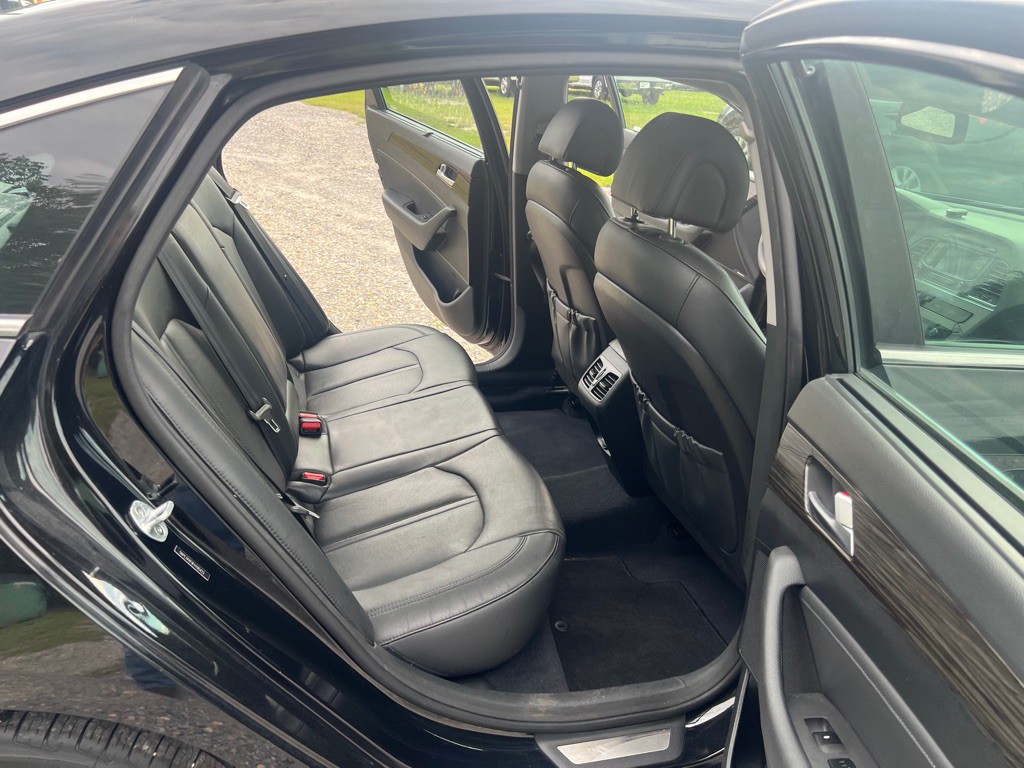 2015 Hyundai Sonata Image 14