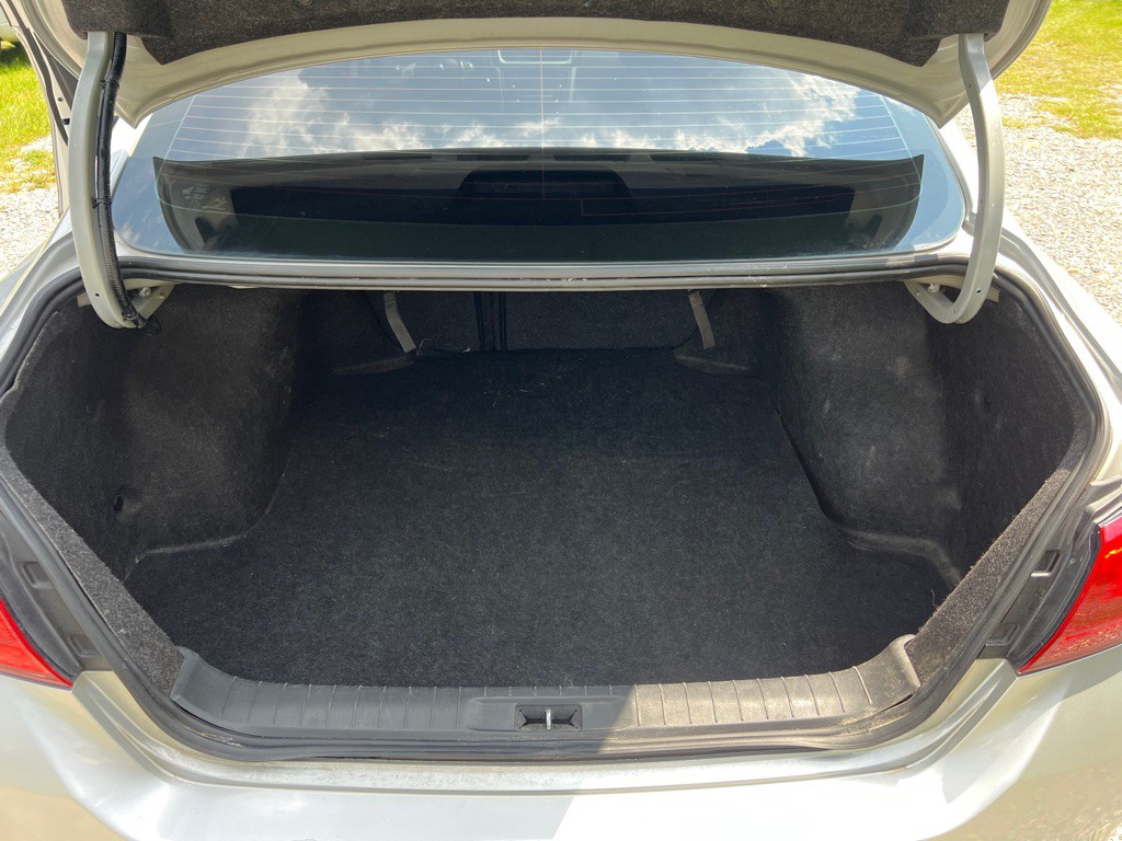 2017 Nissan Altima Image 13