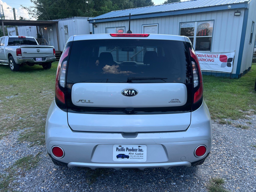 2018 Kia Soul Image 5