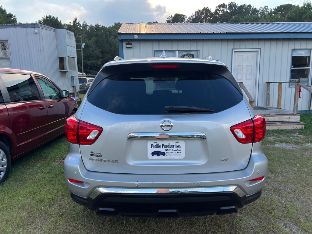 2019 Nissan Pathfinder Image 5