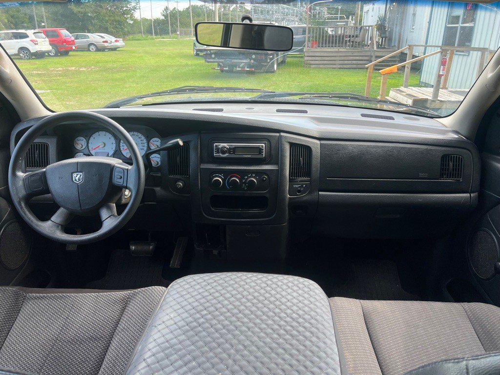 2004 Dodge Ram 1500 Image 9