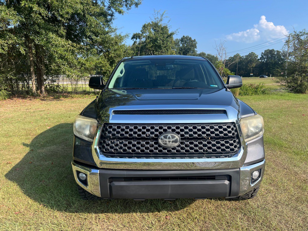 2018 Toyota Tundra Image 2