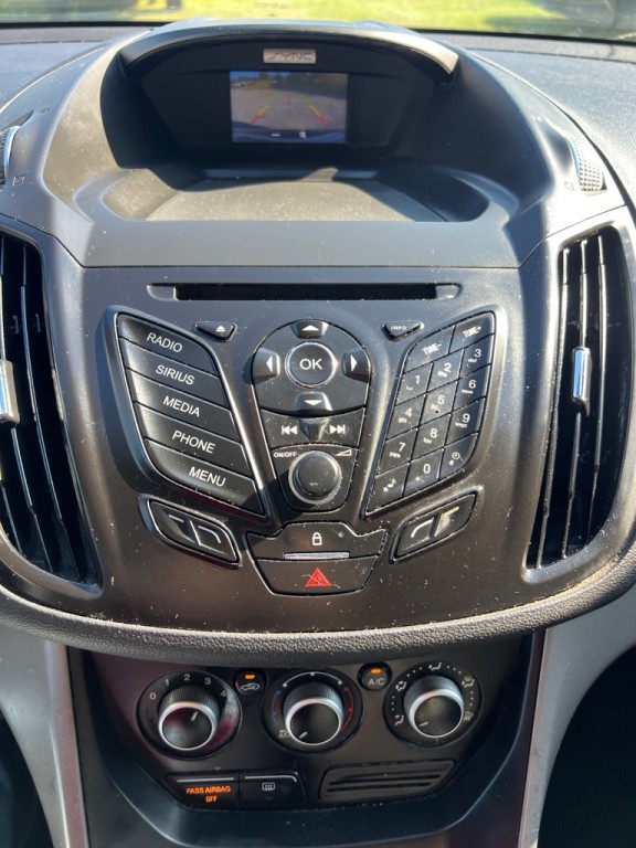 2016 Ford Escape Image 9