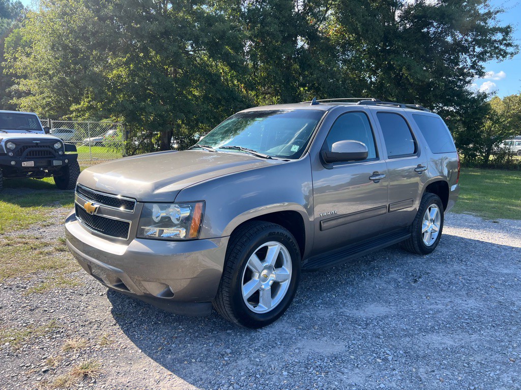 2012 Chevrolet Tahoe Image 3