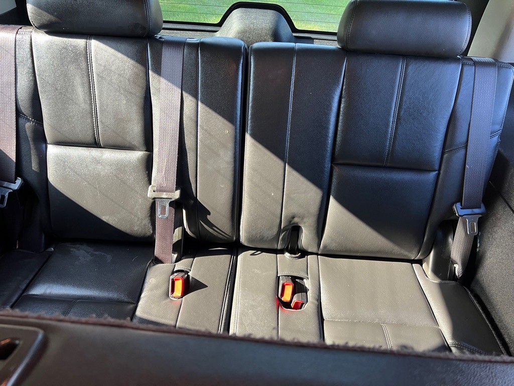 2012 Chevrolet Tahoe Image 12