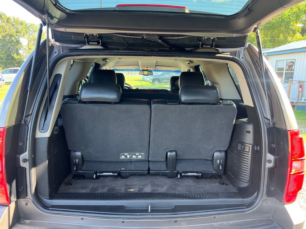 2012 Chevrolet Tahoe Image 13