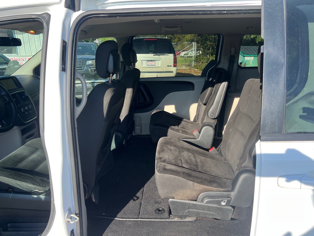 2017 Dodge Grand Caravan Image 12