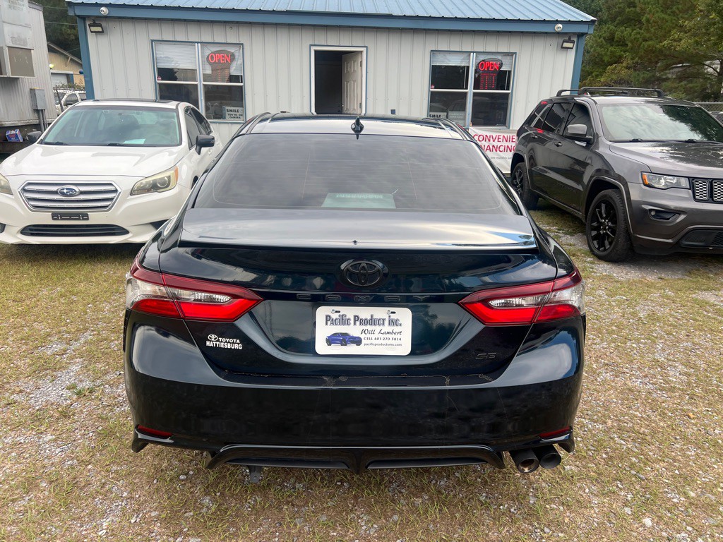 2021 Toyota Camry Image 4