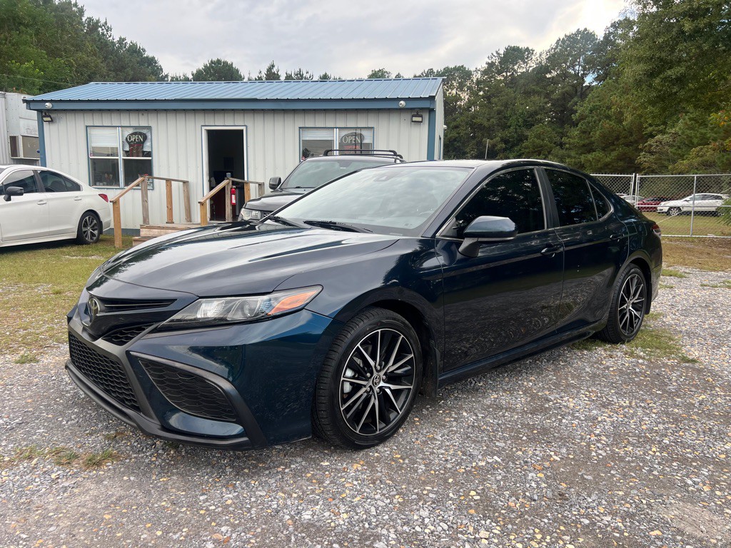2021 Toyota Camry Image 6