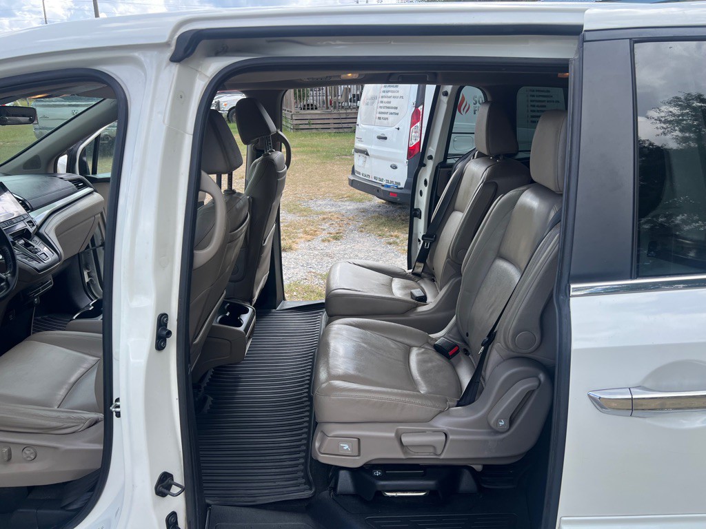 2019 Honda Odyssey Image 12