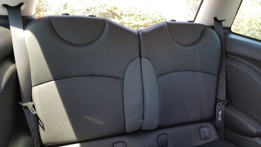 2009 MINI Cooper Image 23